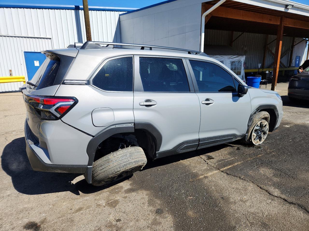 2025 SUBARU FORESTER