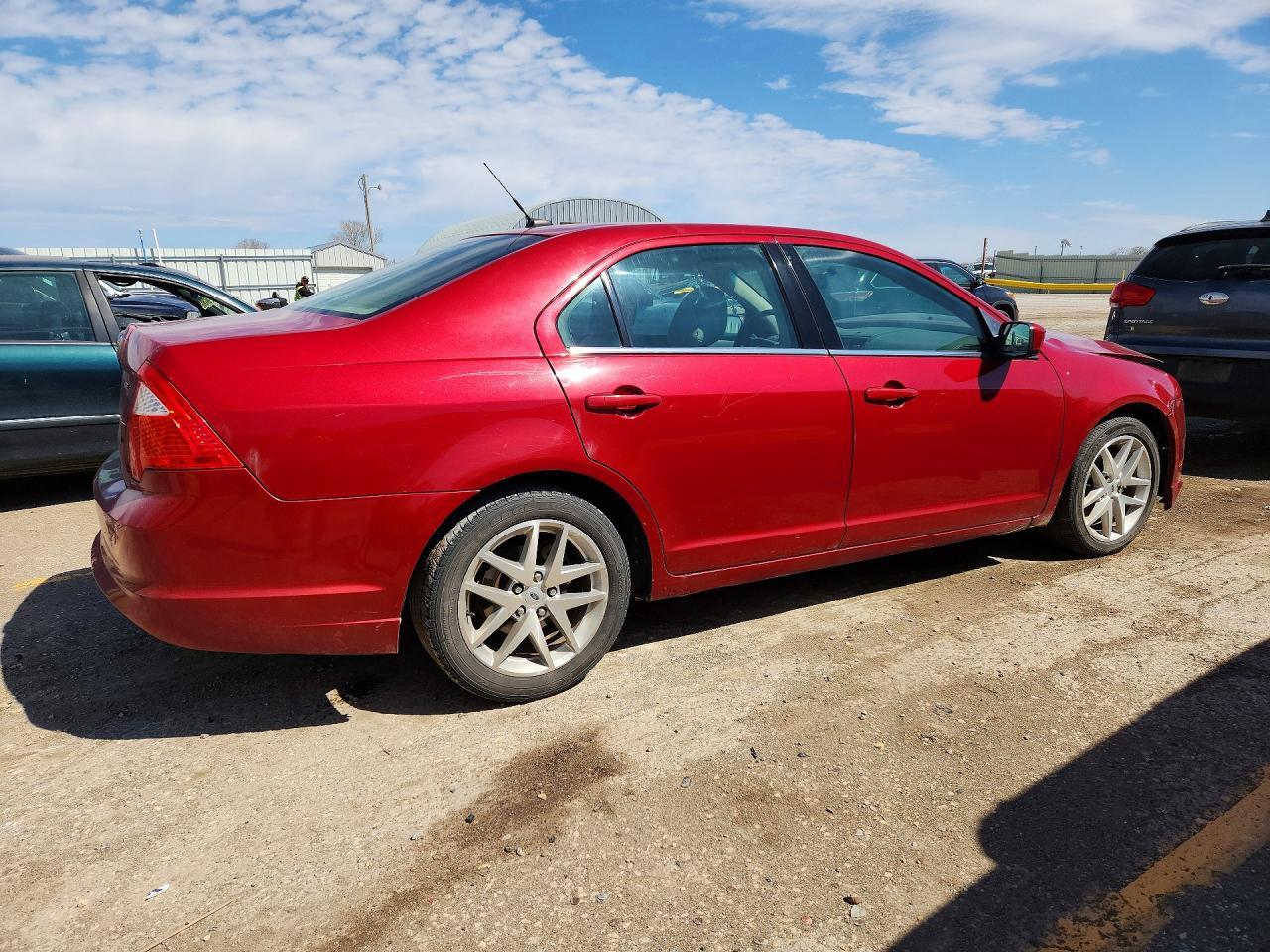 2010 FORD FUSION