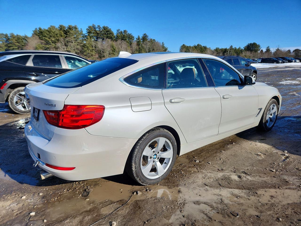 2016 BMW 3 SERIES