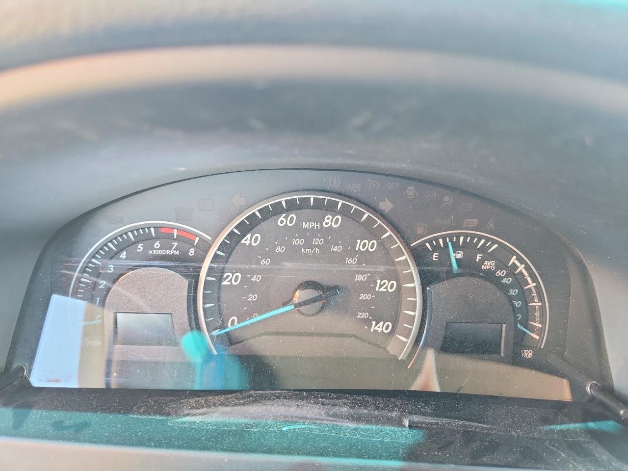 2014 TOYOTA CAMRY