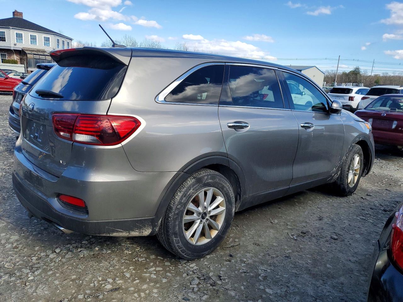 2019 KIA SORENTO