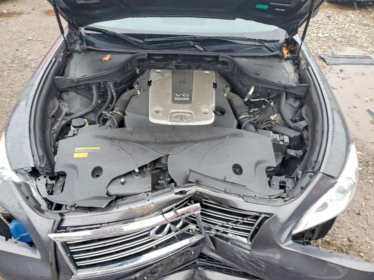 2012 INFINITI M37
