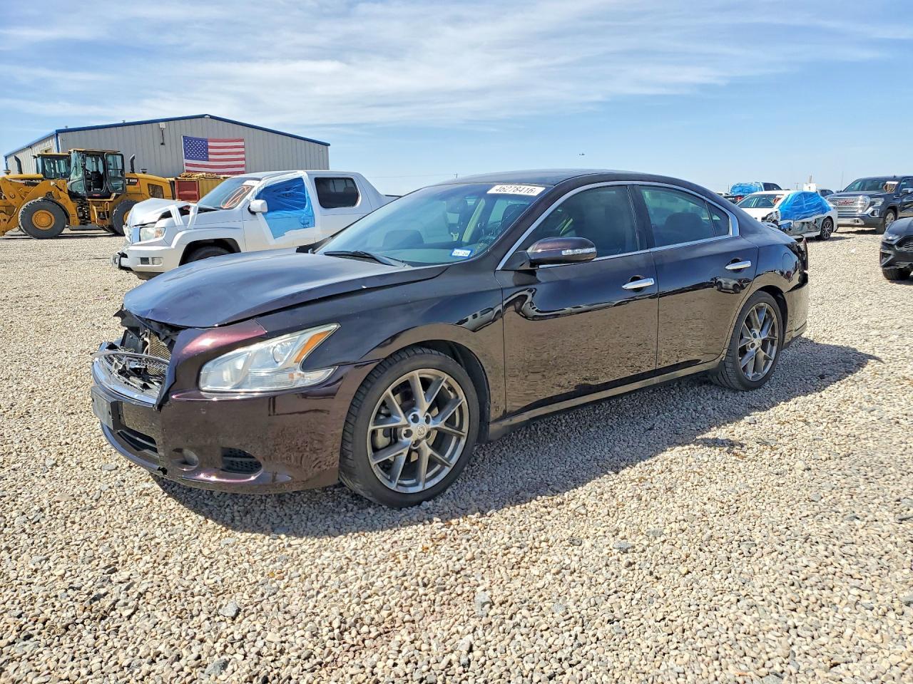 2010 NISSAN Maxima