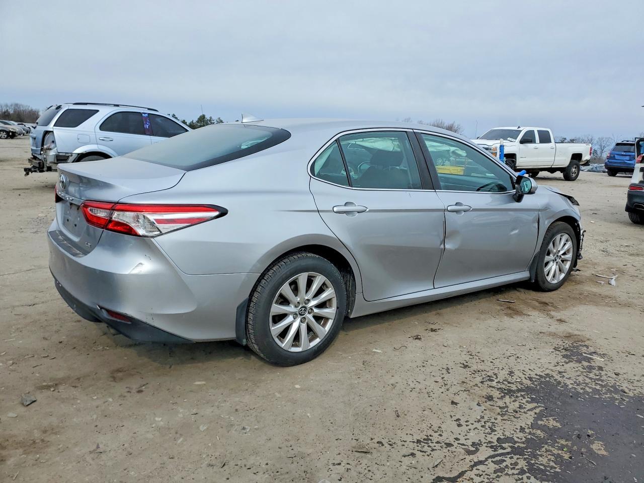 2020 TOYOTA CAMRY