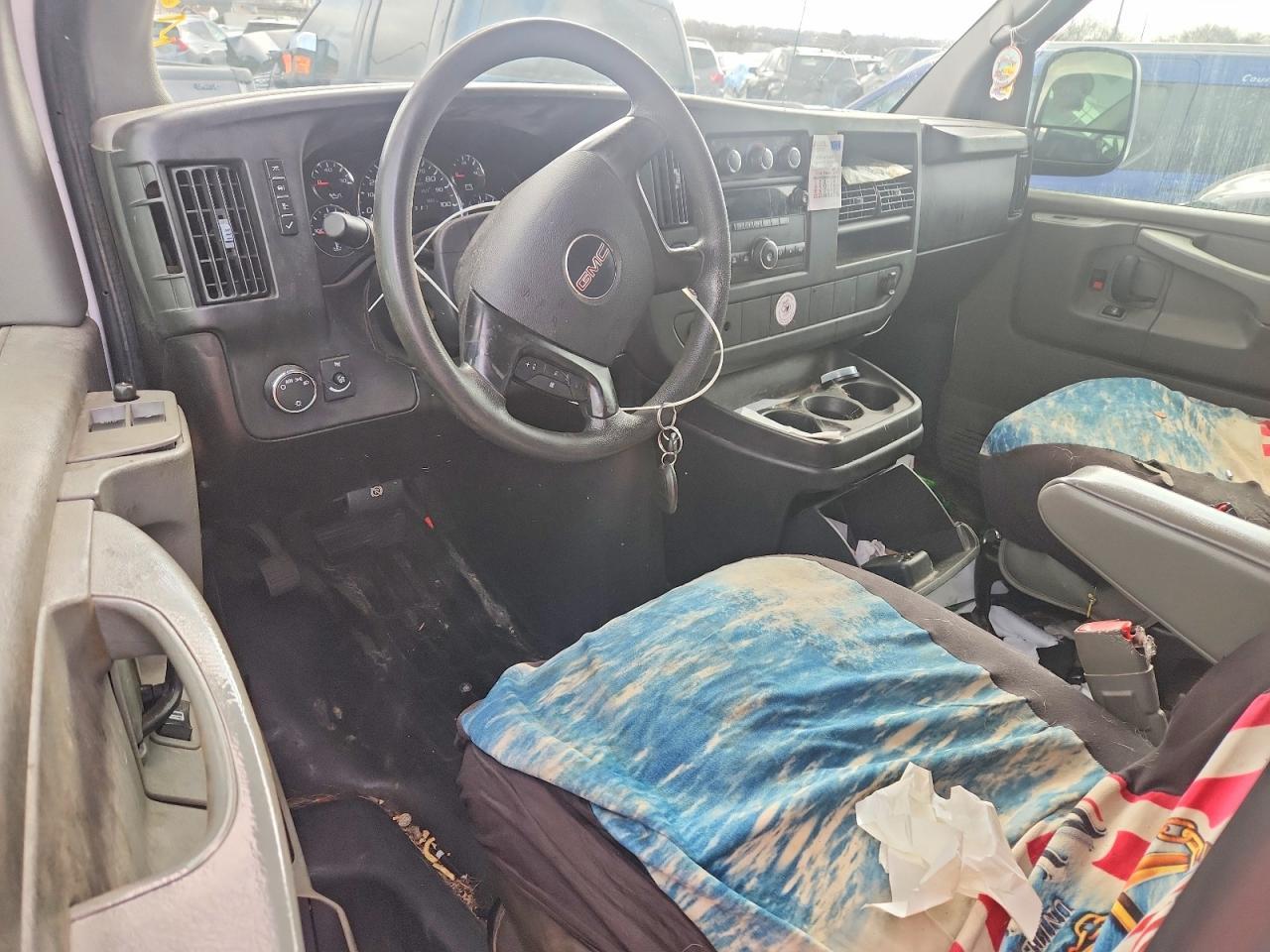 2008 GMC Savana