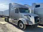 2016 VOLVO Vn