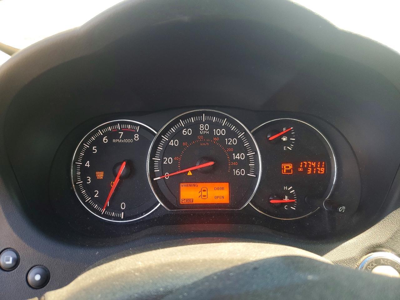 2010 NISSAN Maxima