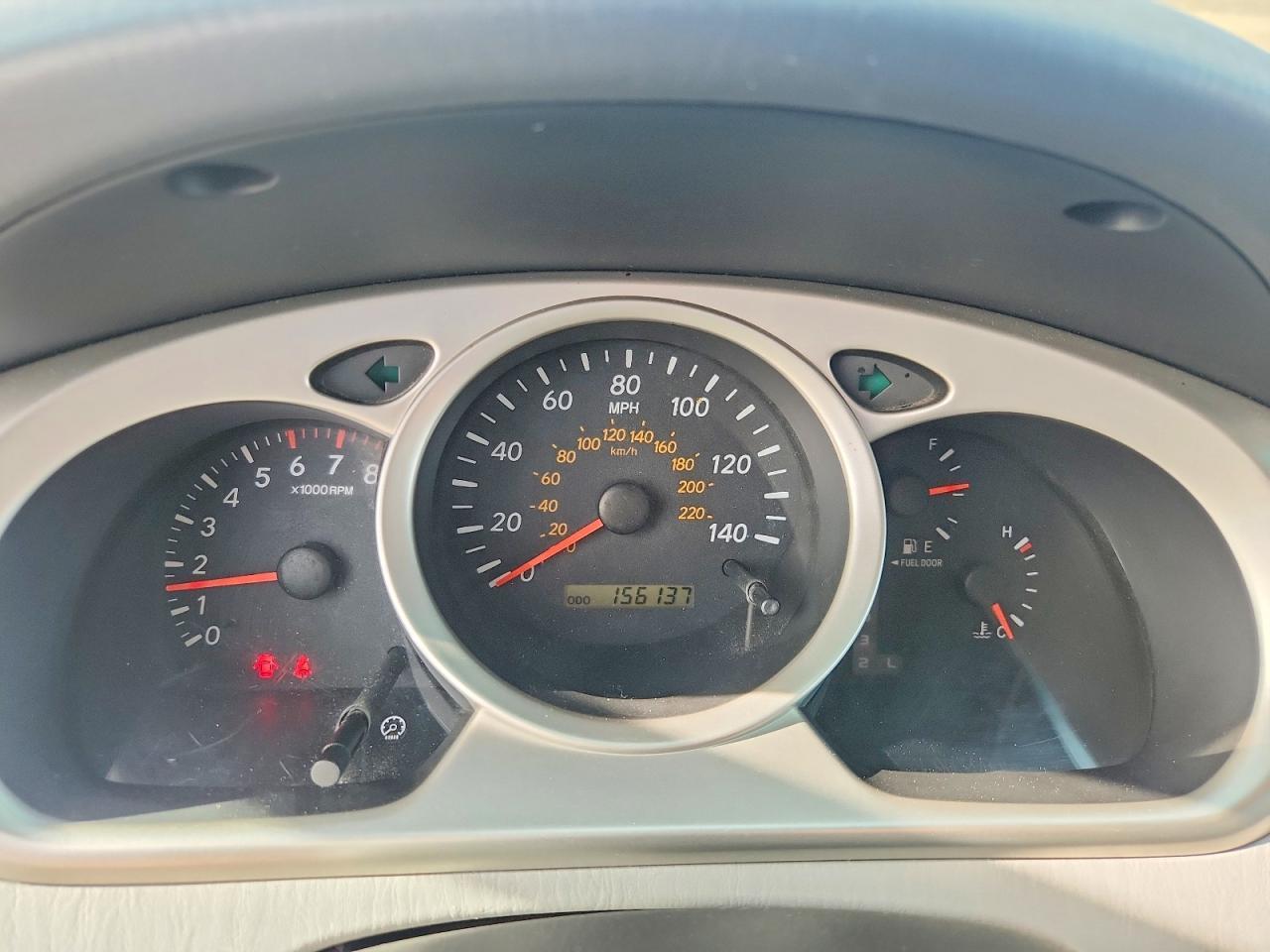 2005 TOYOTA HIGHLANDER
