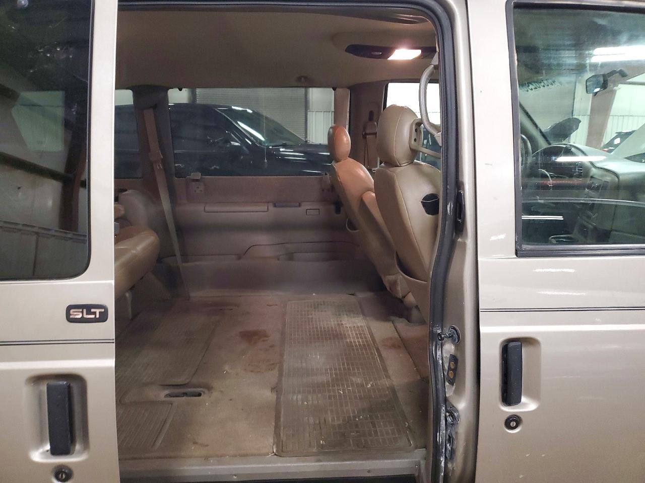 2003 GMC SAFARI