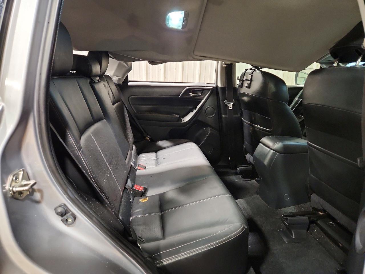 2018 SUBARU FORESTER