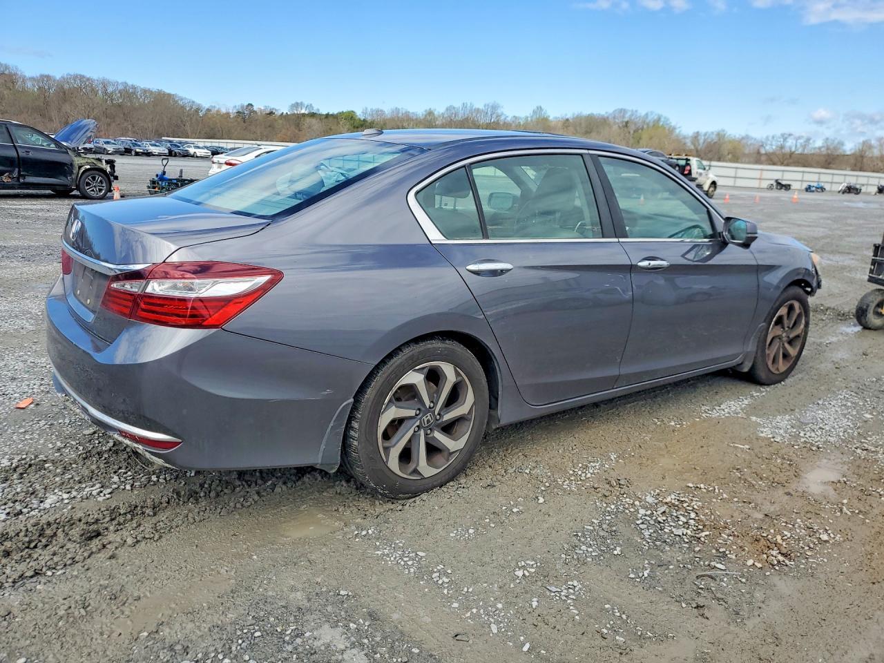 2017 HONDA ACCORD