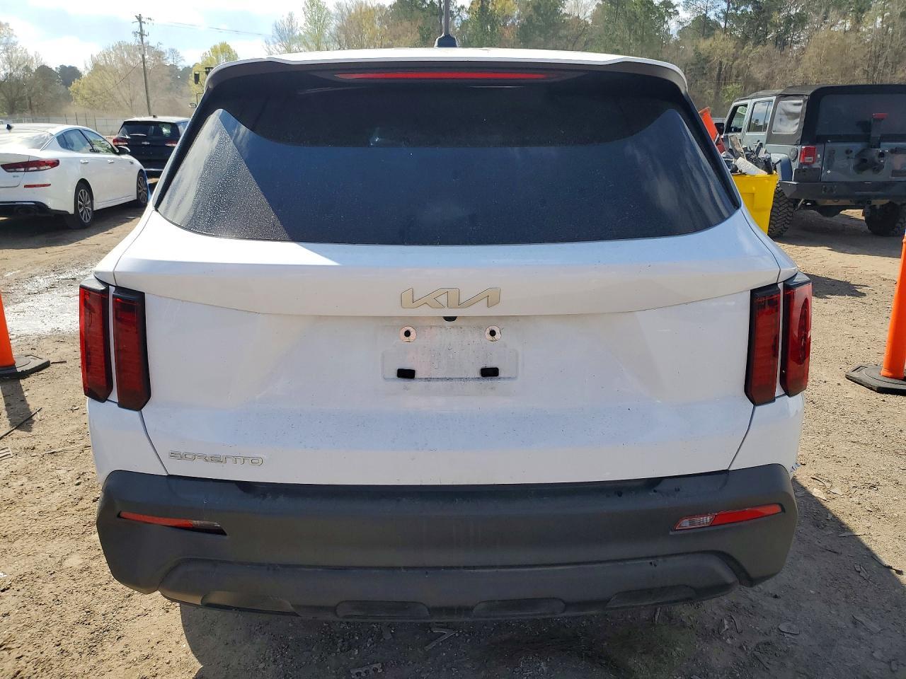 2023 KIA SORENTO