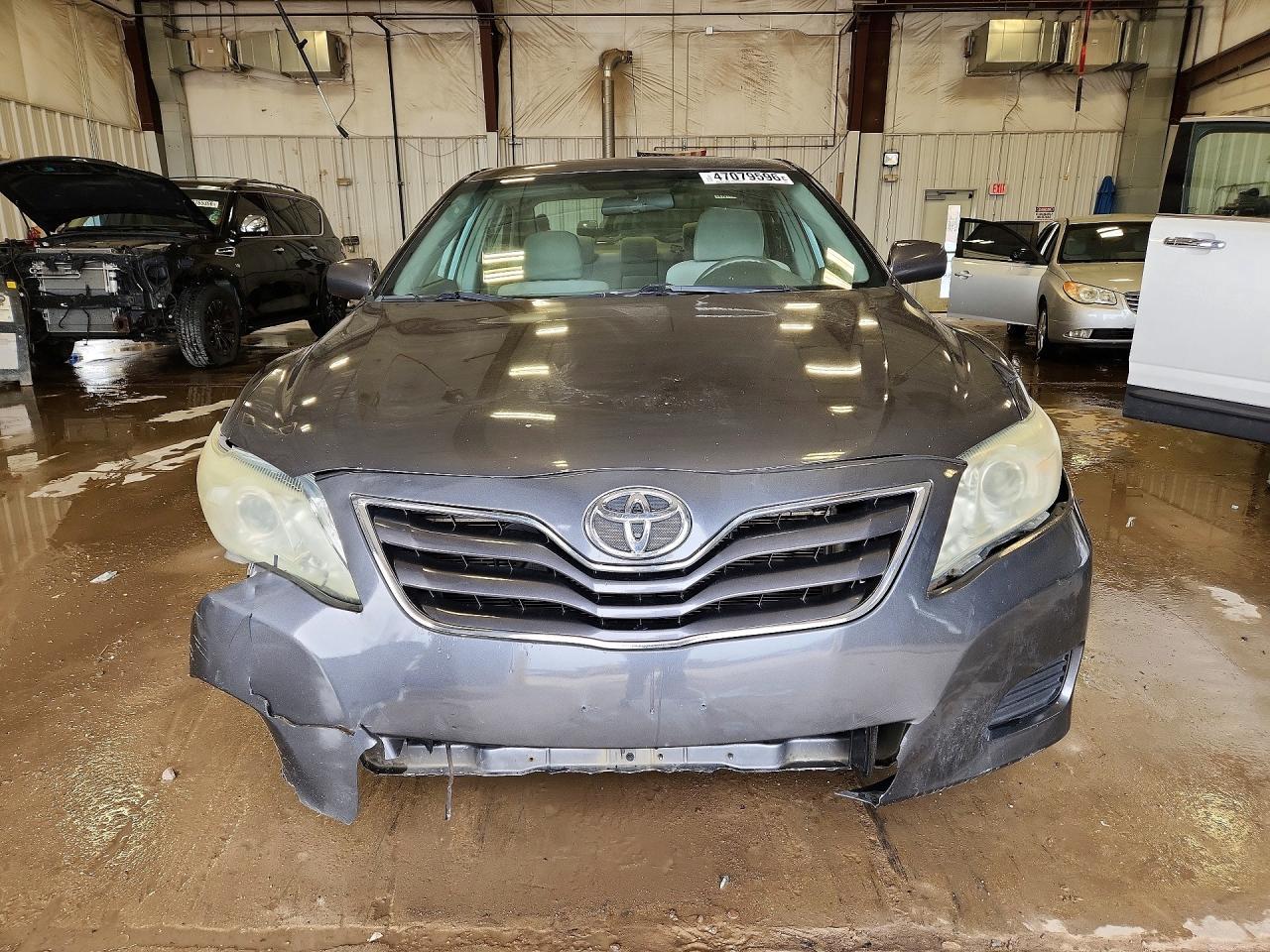 2010 TOYOTA CAMRY