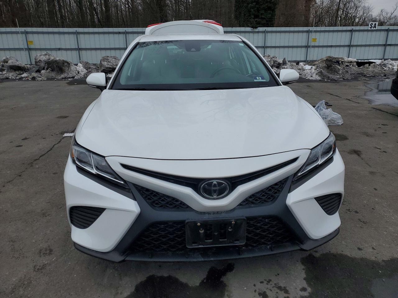 2019 TOYOTA CAMRY