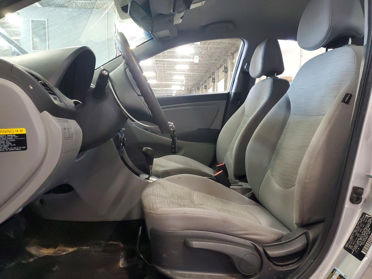 2015 HYUNDAI ACCENT