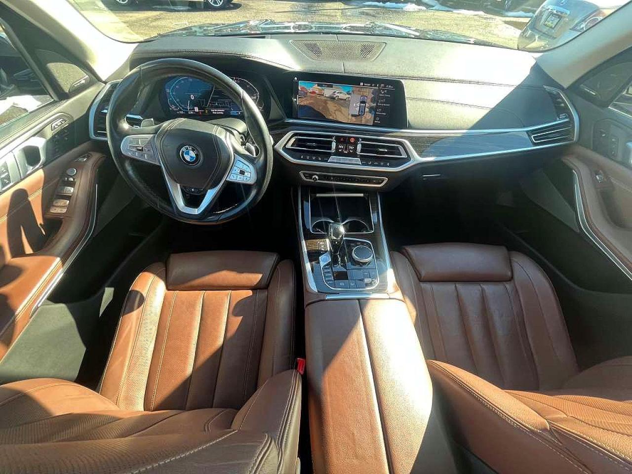 2020 BMW X7