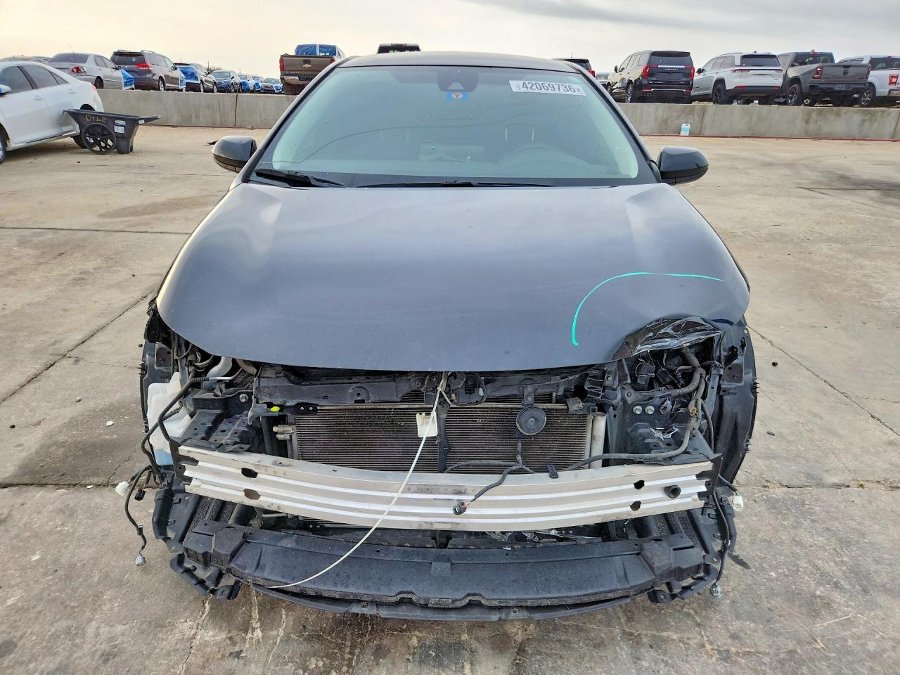2022 TOYOTA COROLLA
