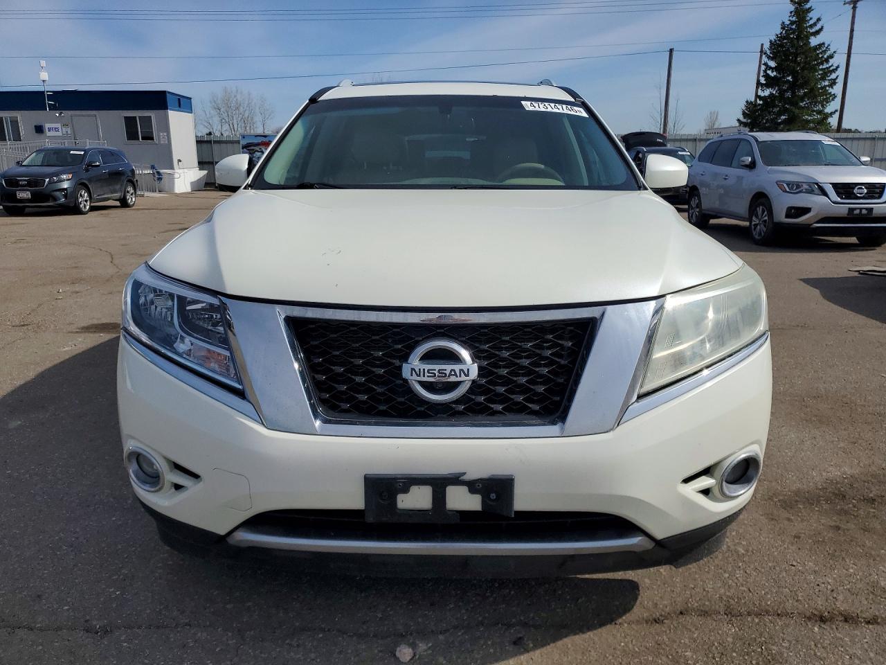 2015 NISSAN PATHFINDER