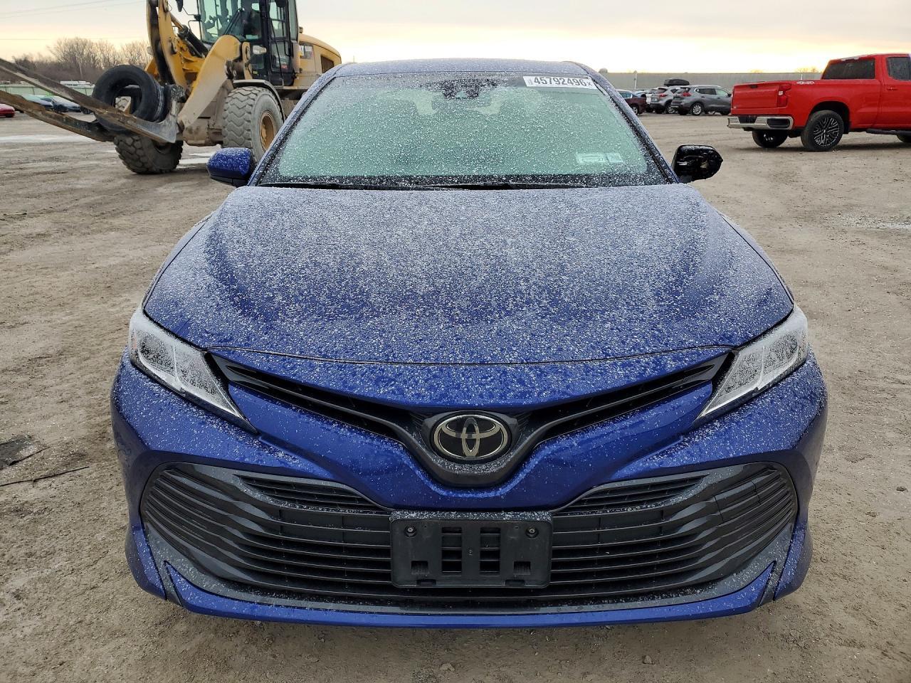 2018 TOYOTA CAMRY
