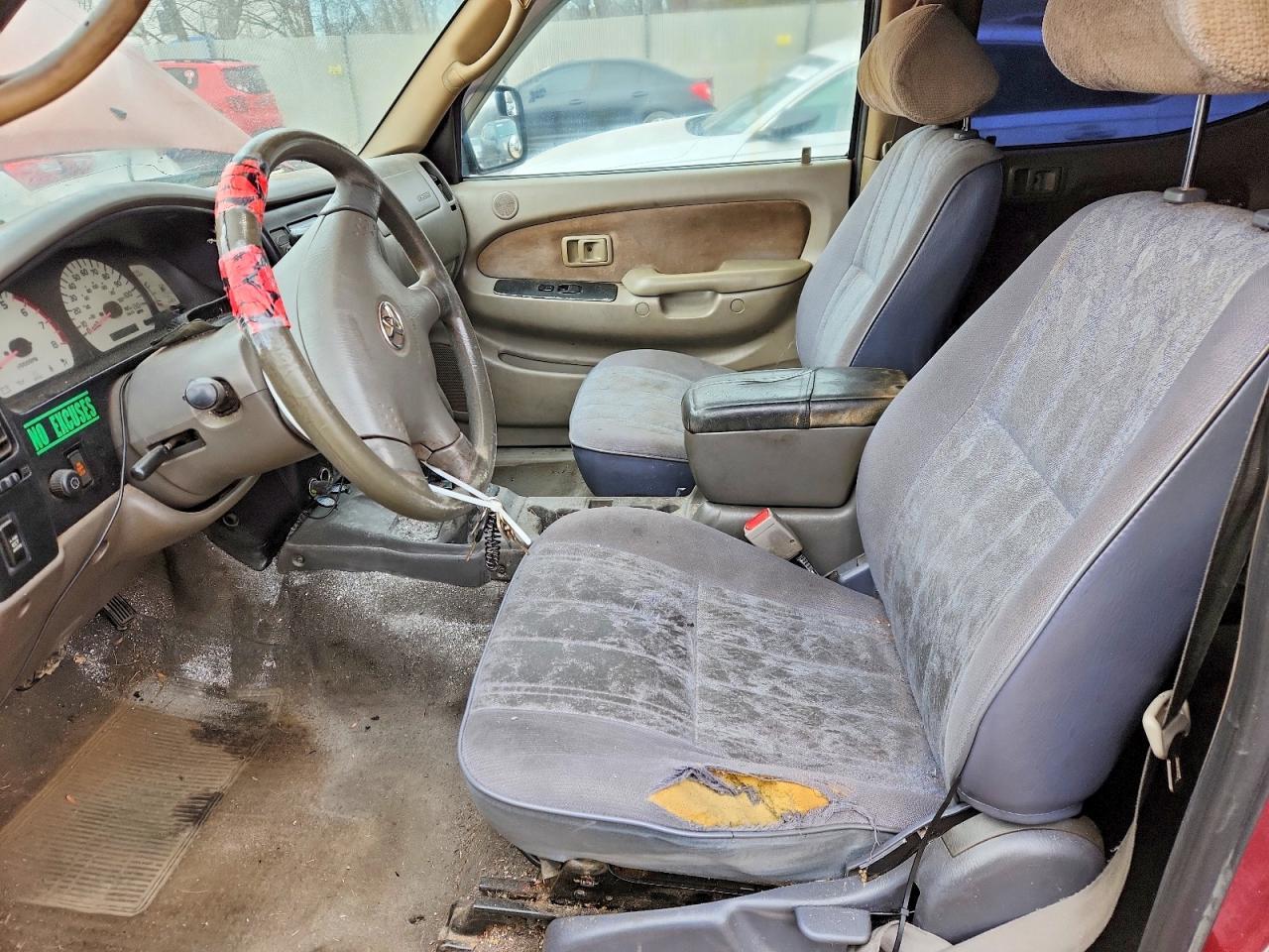 2002 TOYOTA TACOMA