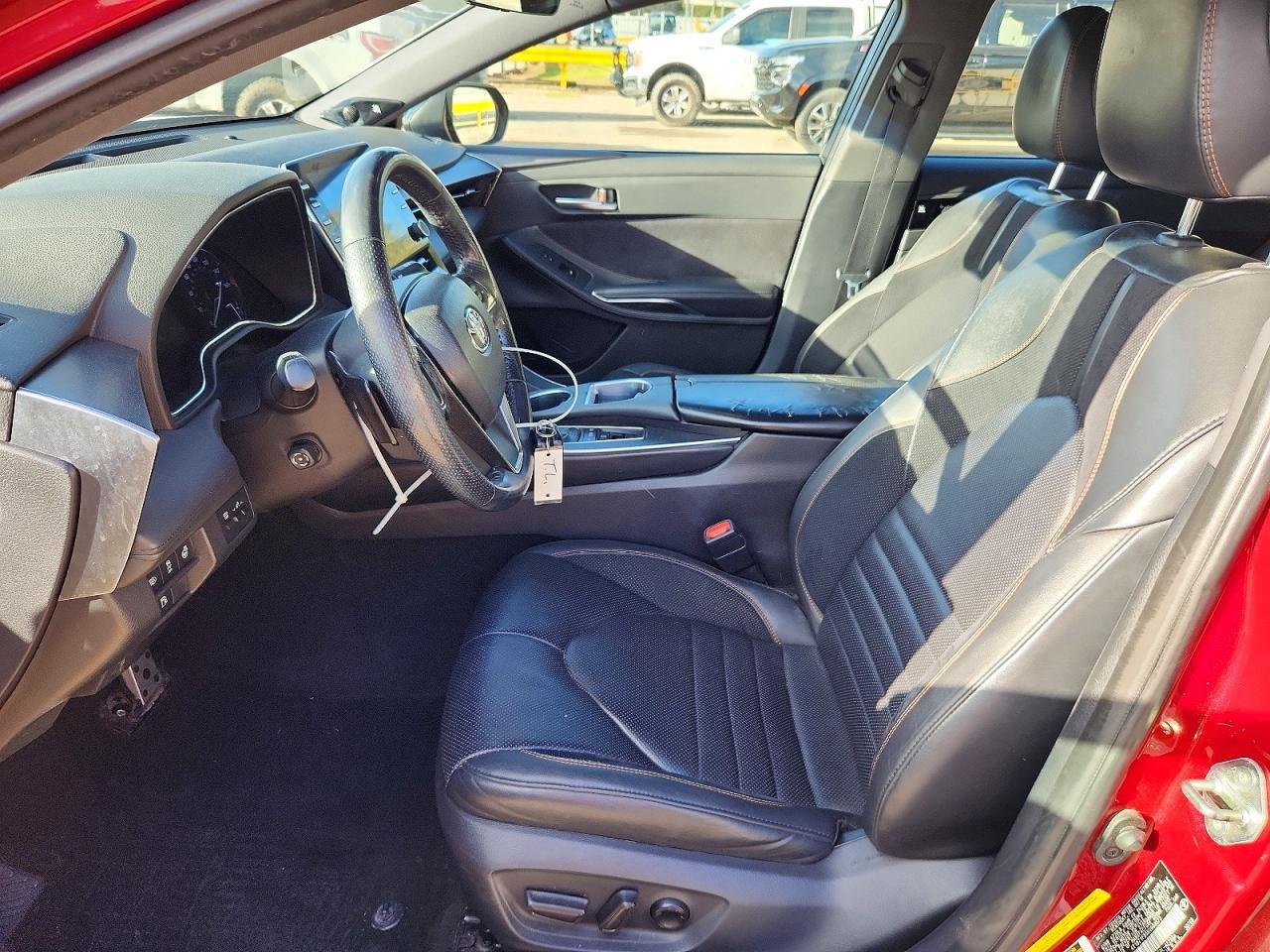 2019 TOYOTA Avalon