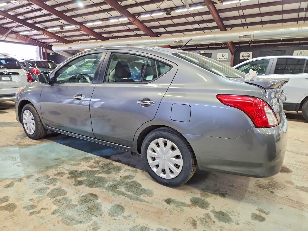 2016 NISSAN VERSA