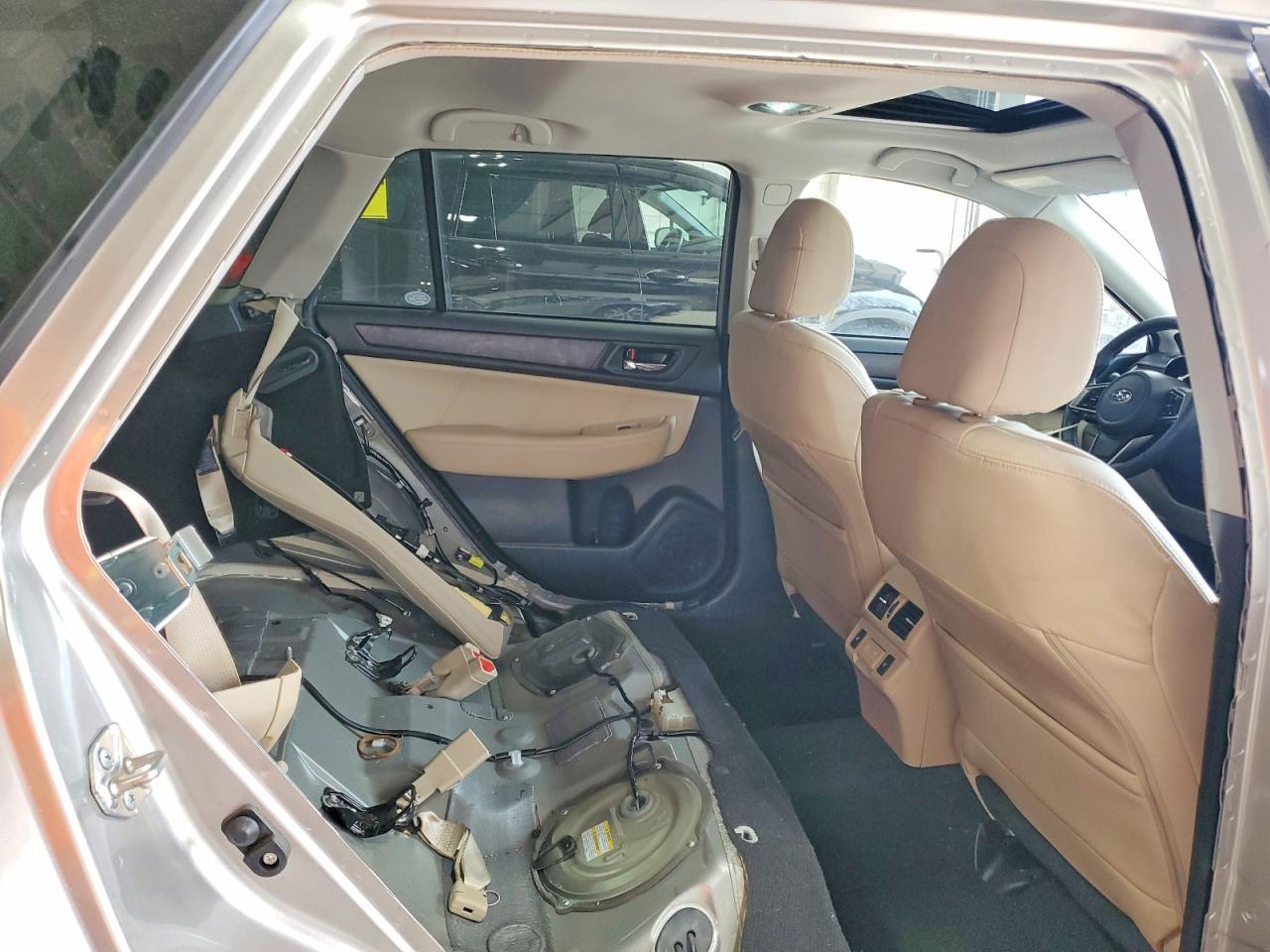 2019 SUBARU Outback