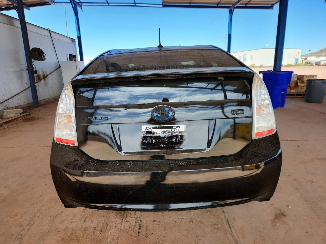 2011 TOYOTA PRIUS