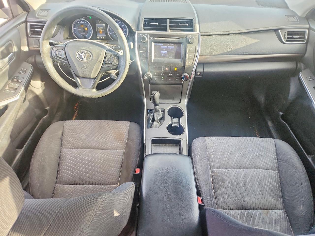 2016 TOYOTA CAMRY