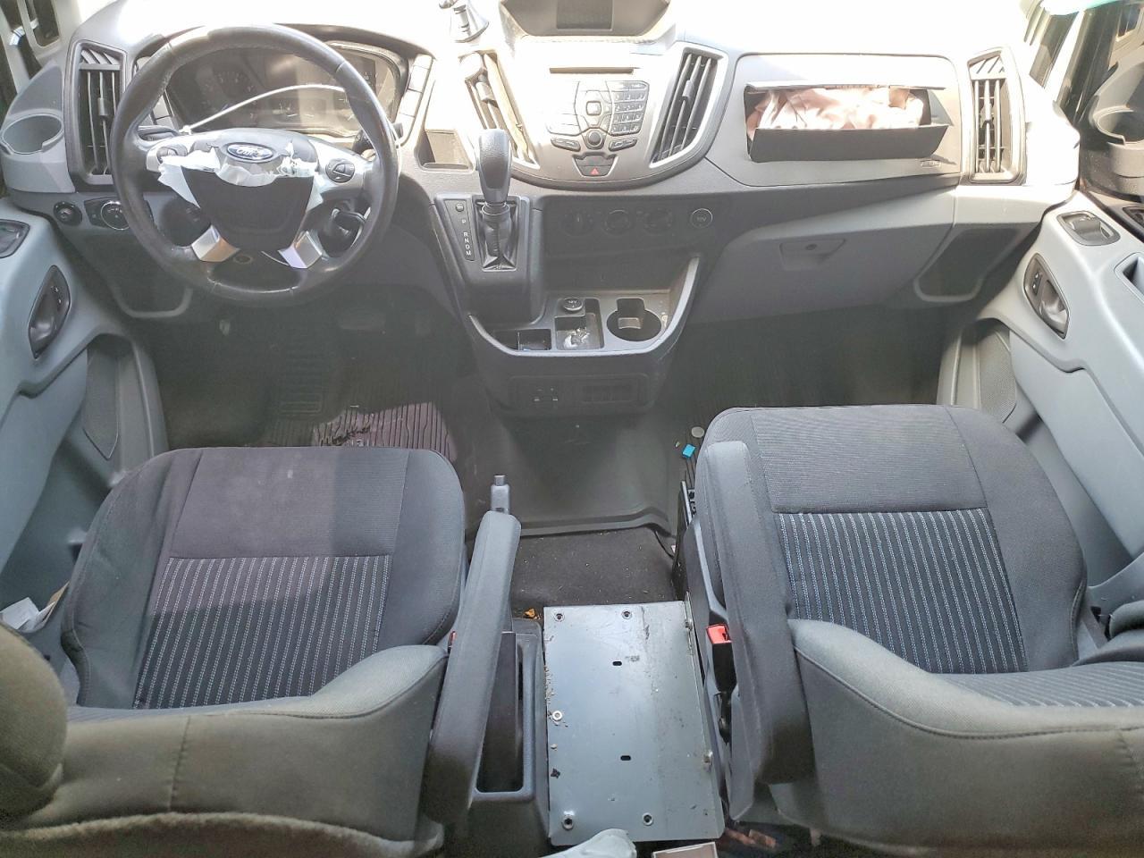 2019 FORD Transit