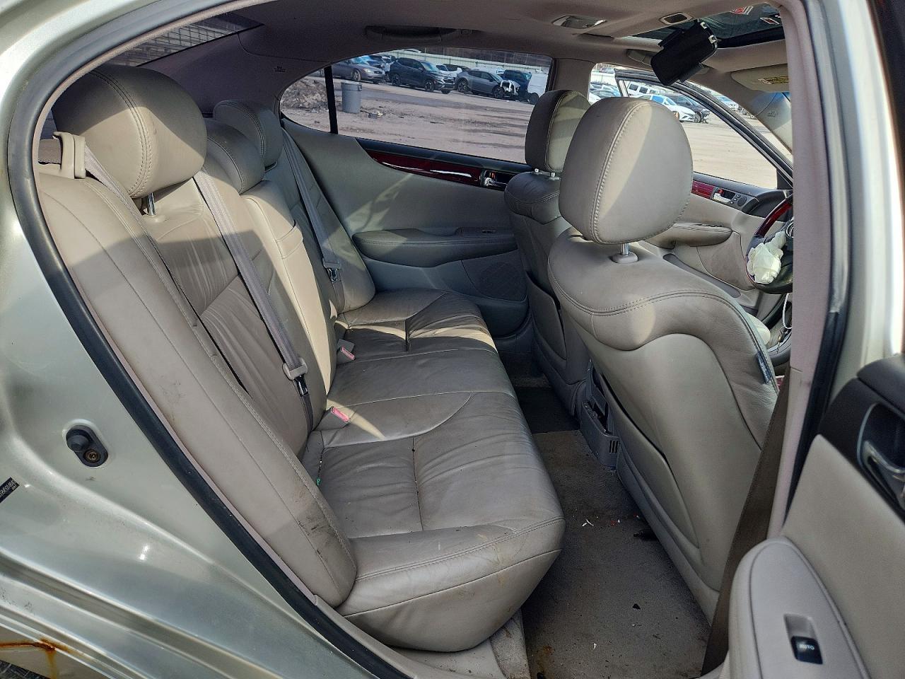 2004 LEXUS ES 330
