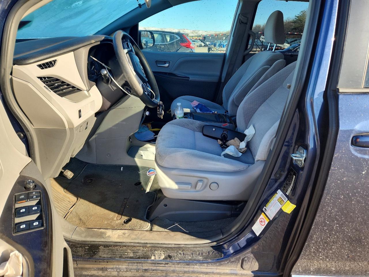 2018 TOYOTA SIENNA