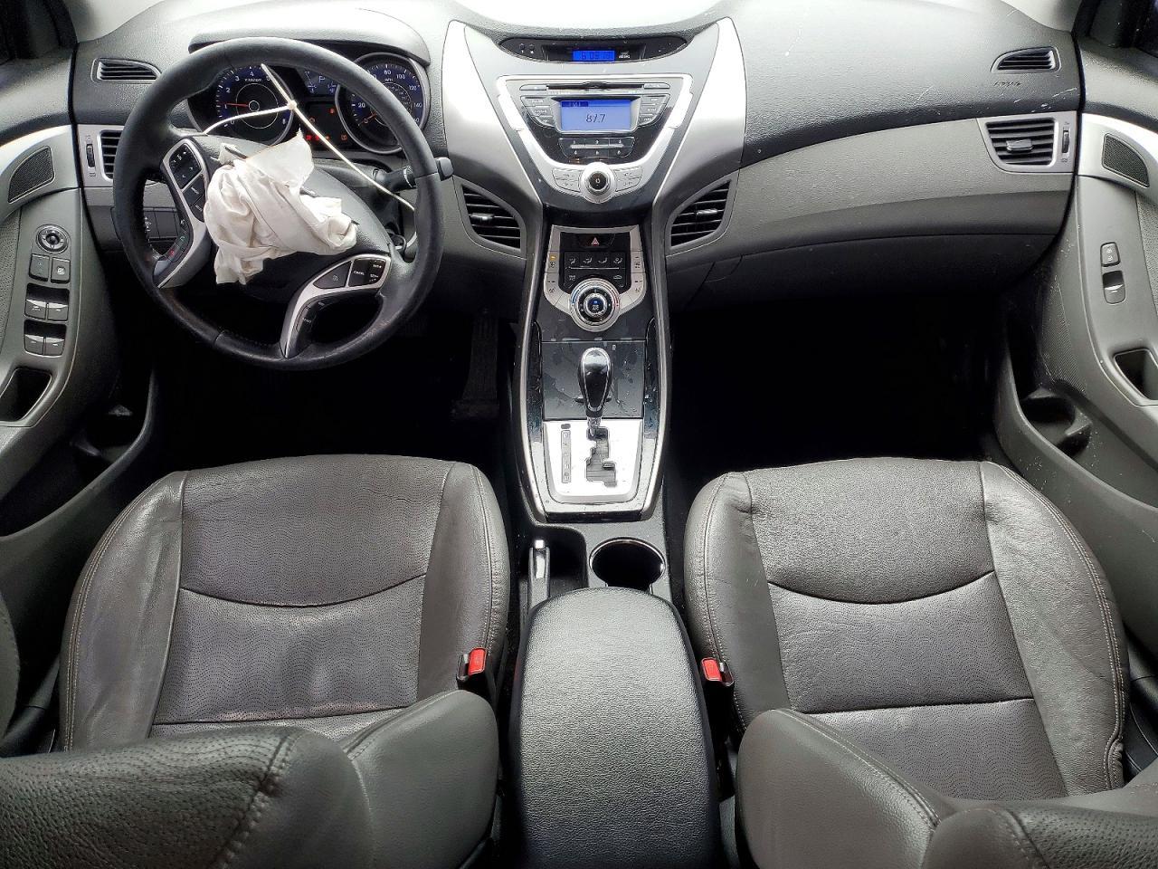 2012 HYUNDAI ELANTRA