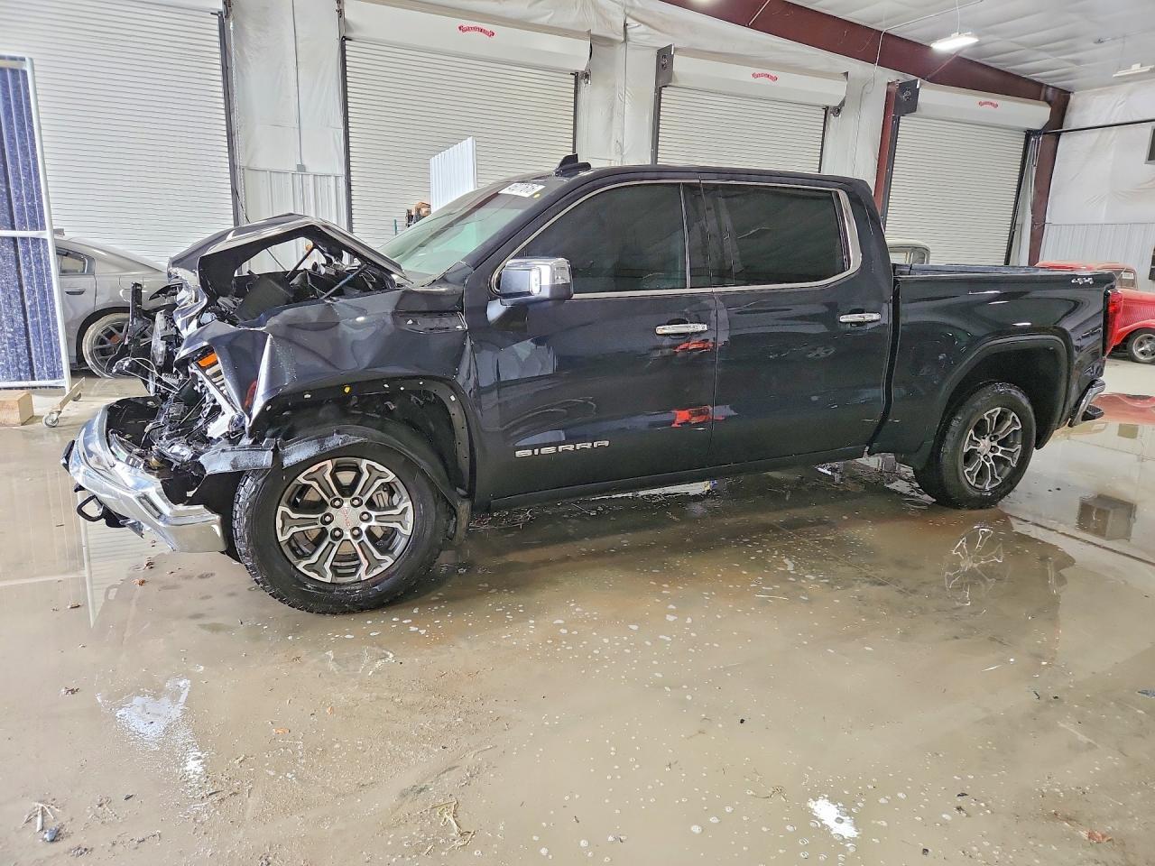 2025 GMC Sierra