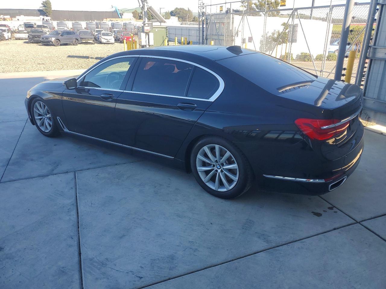 2016 BMW 7 series