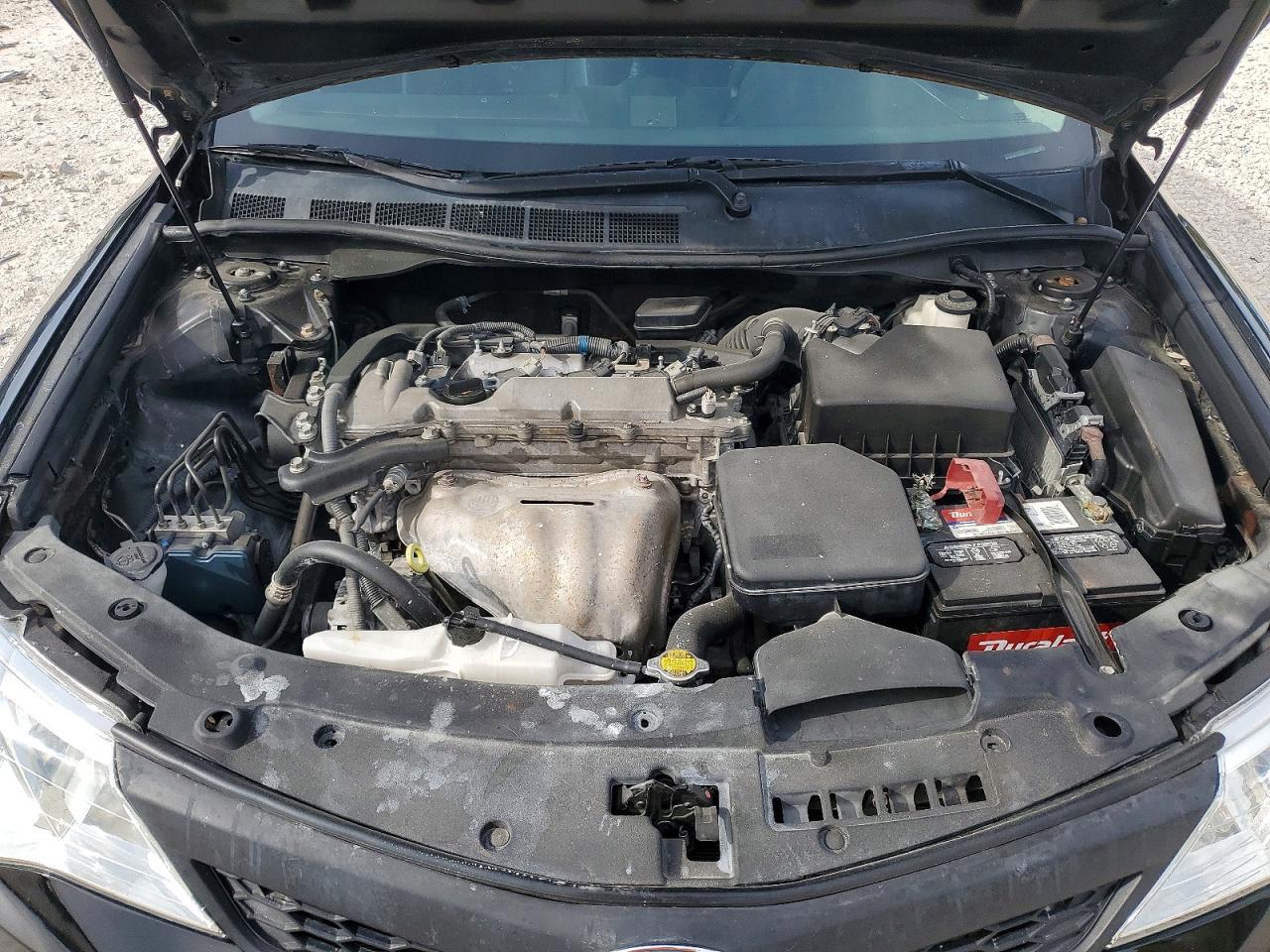 2014 TOYOTA CAMRY