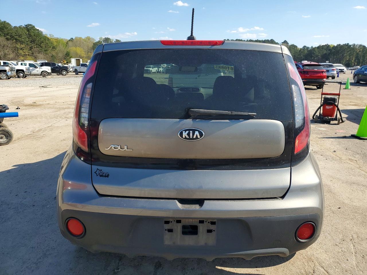 2018 KIA SOUL