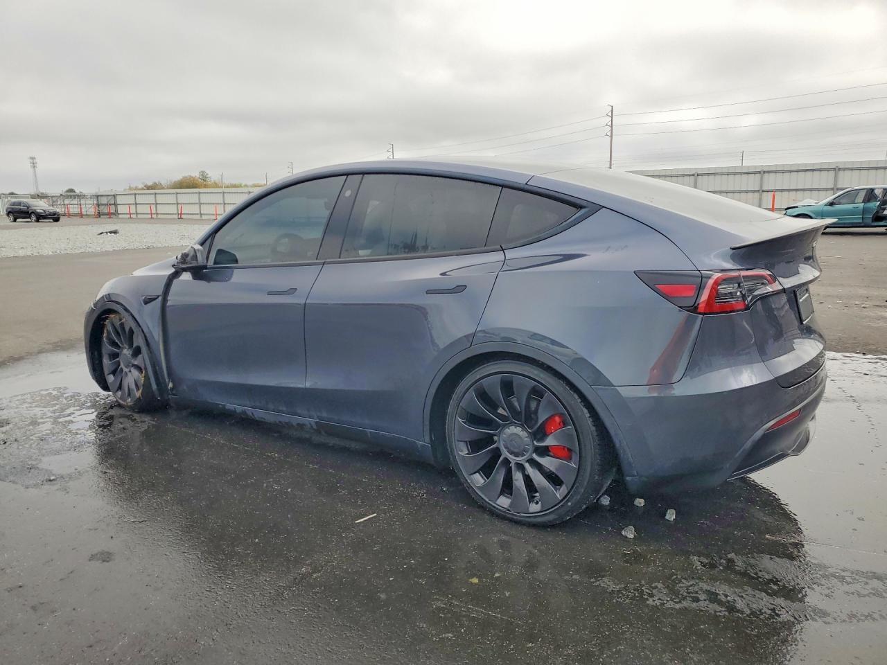 2022 TESLA MODEL Y