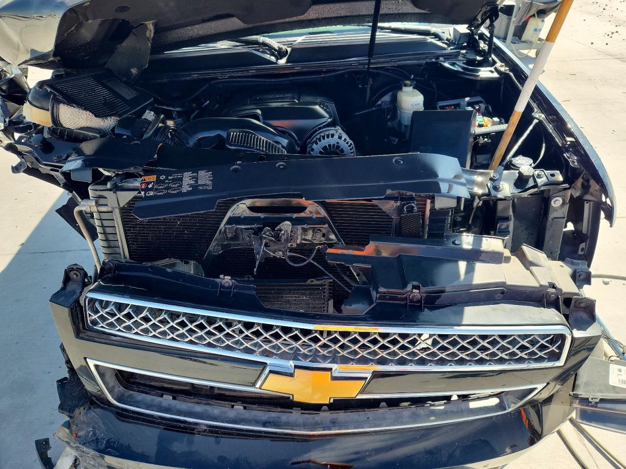 2013 CHEVROLET Suburban