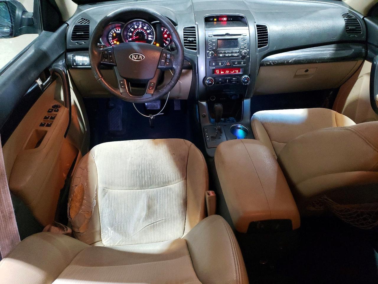 2011 KIA SORENTO