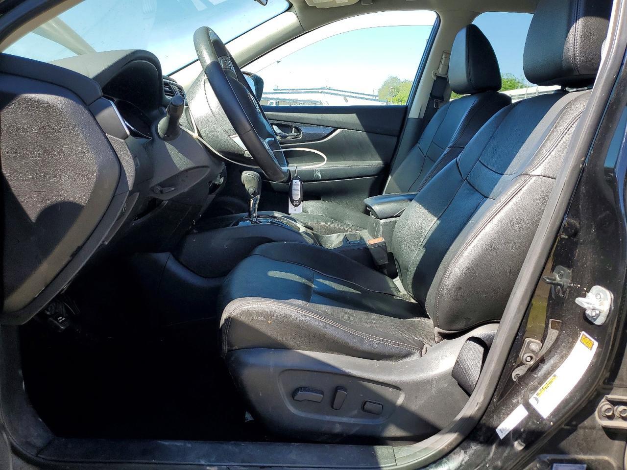 2016 NISSAN ROGUE