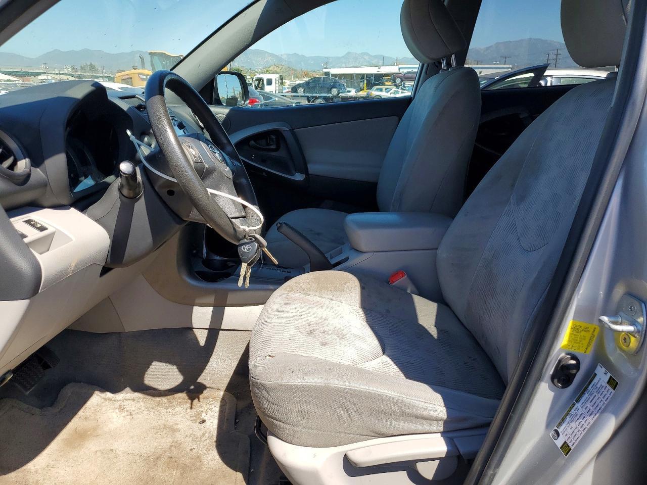 2012 TOYOTA RAV4