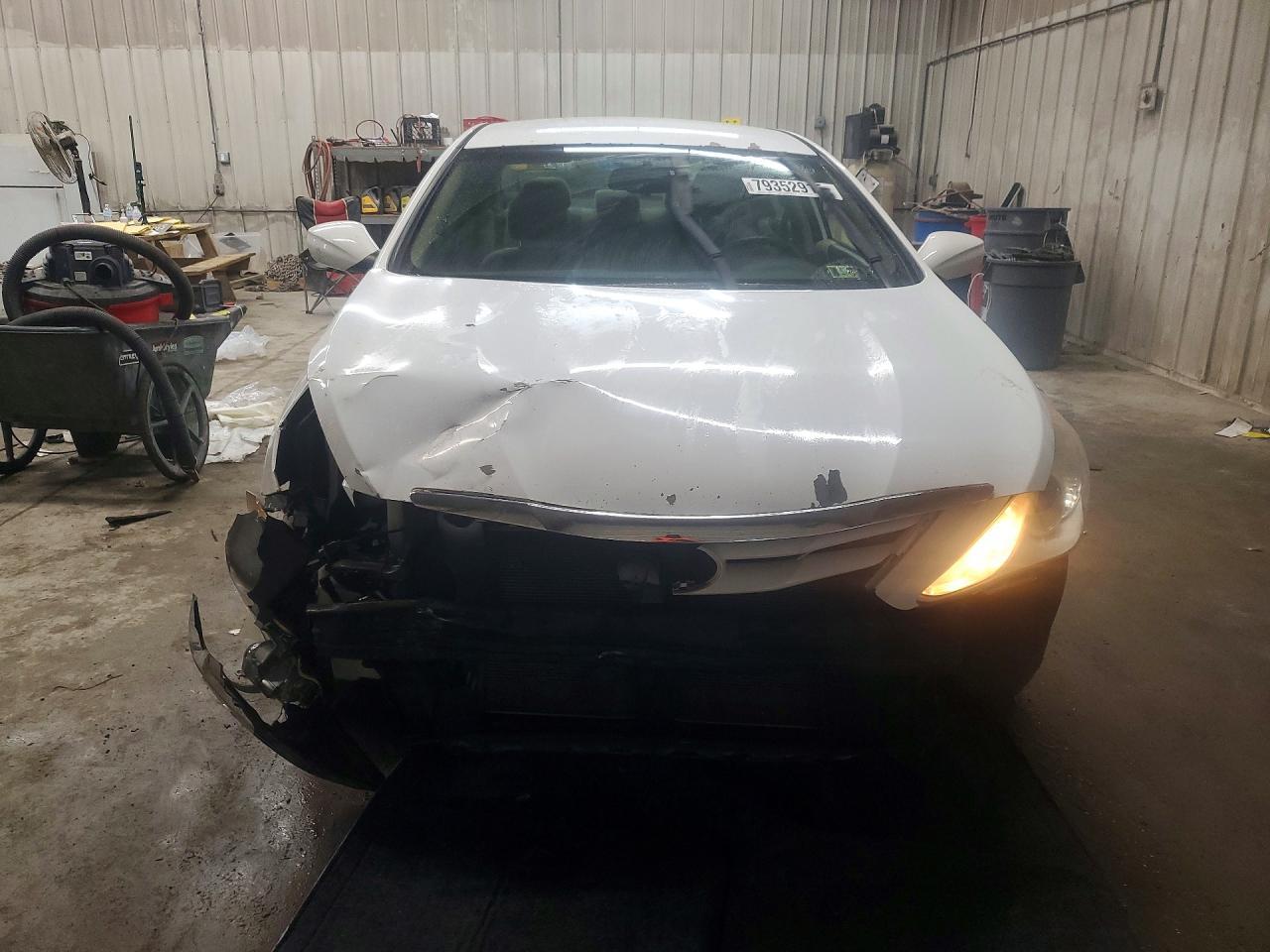 2013 HYUNDAI SONATA