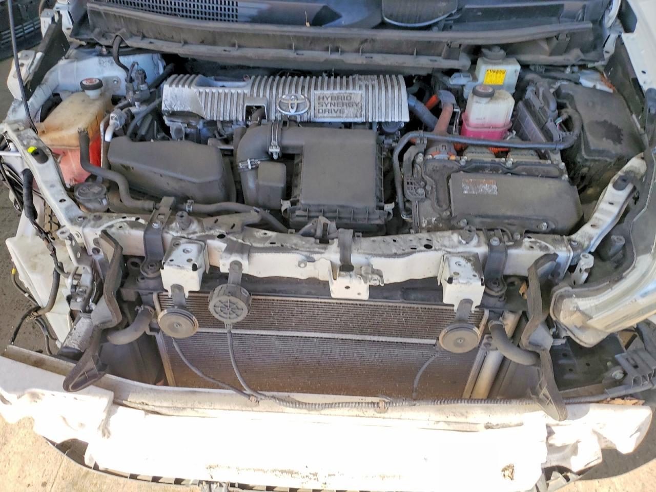 2017 TOYOTA PRIUS V