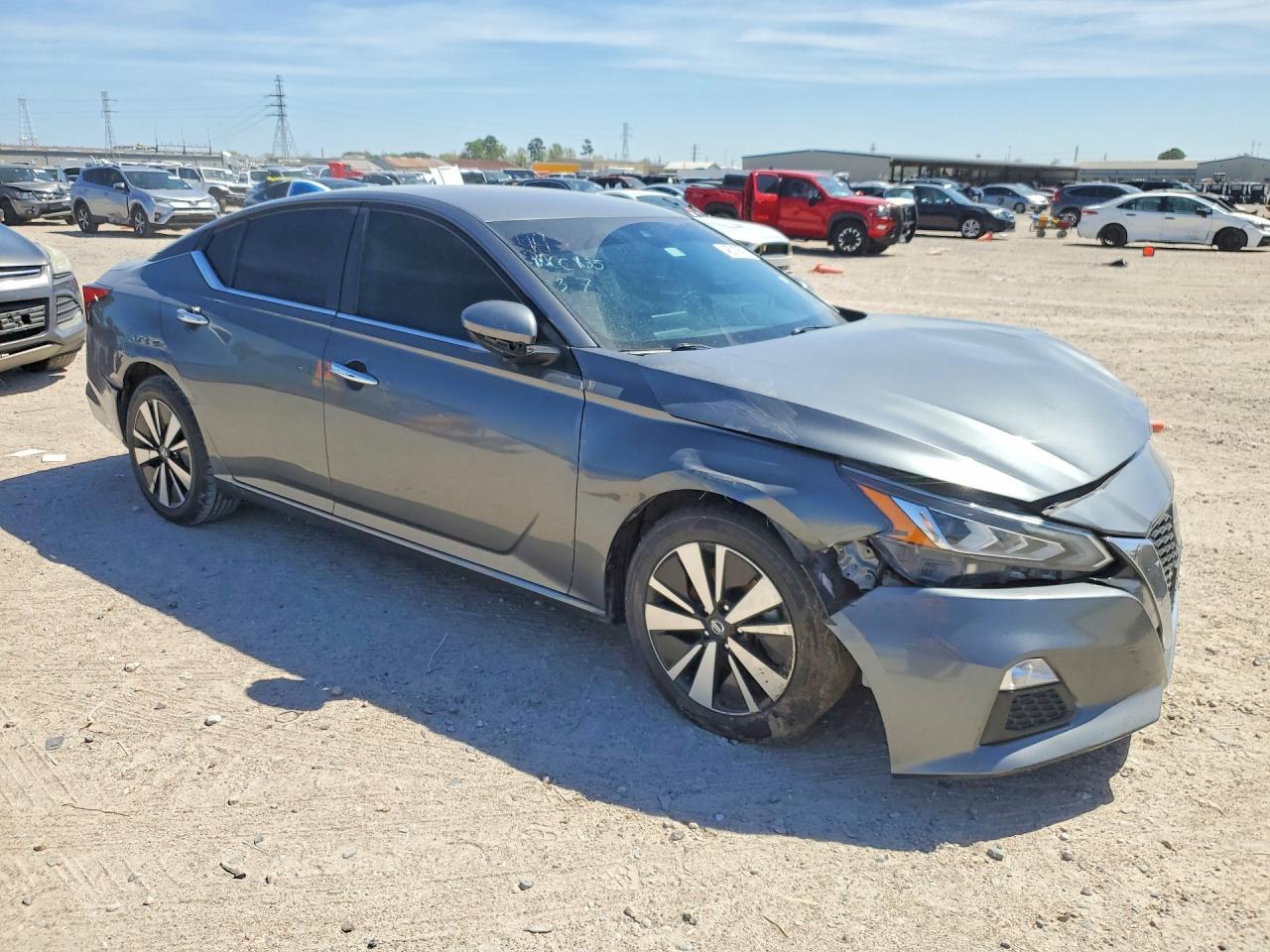 2021 NISSAN ALTIMA