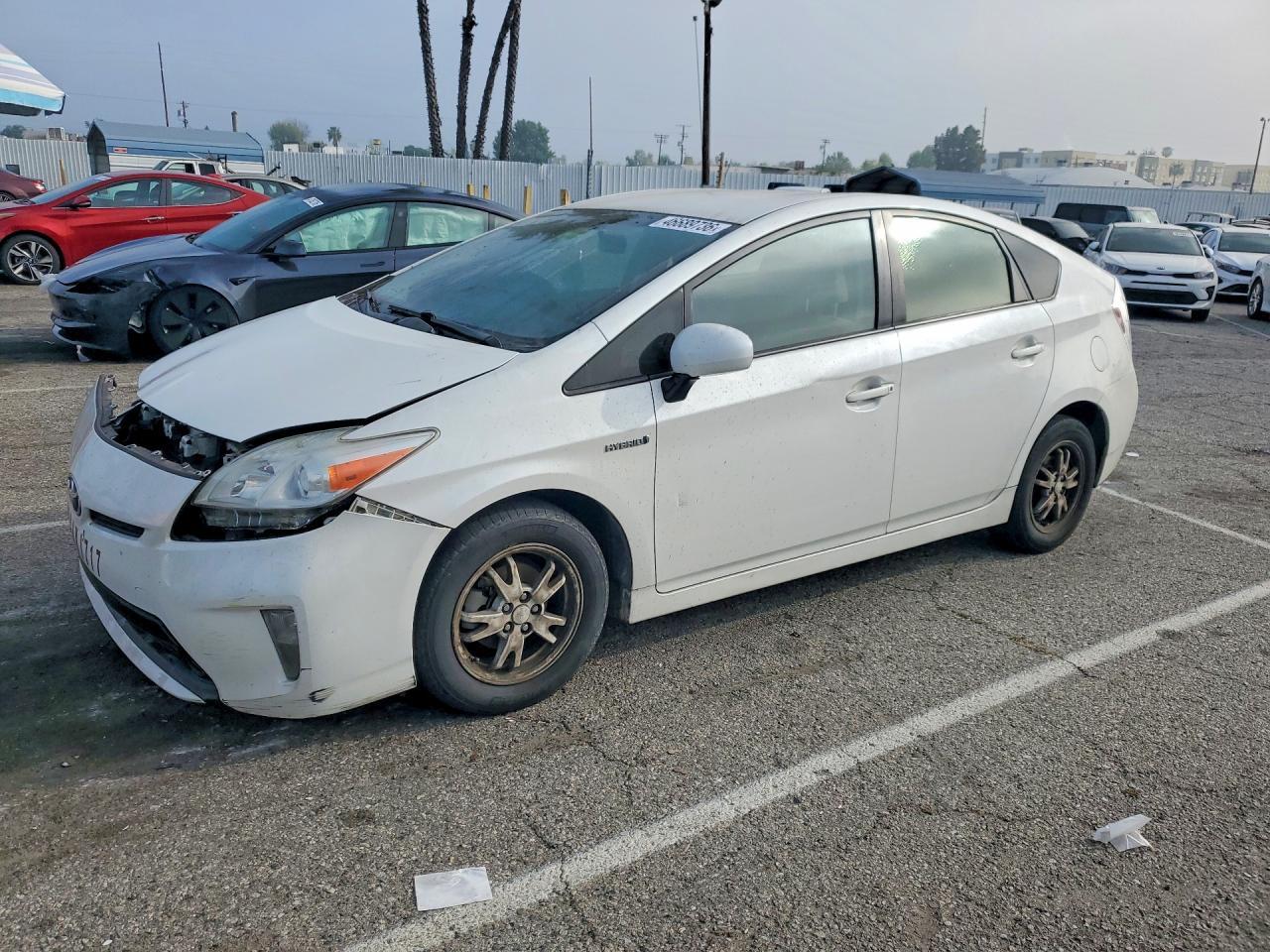 2014 TOYOTA PRIUS