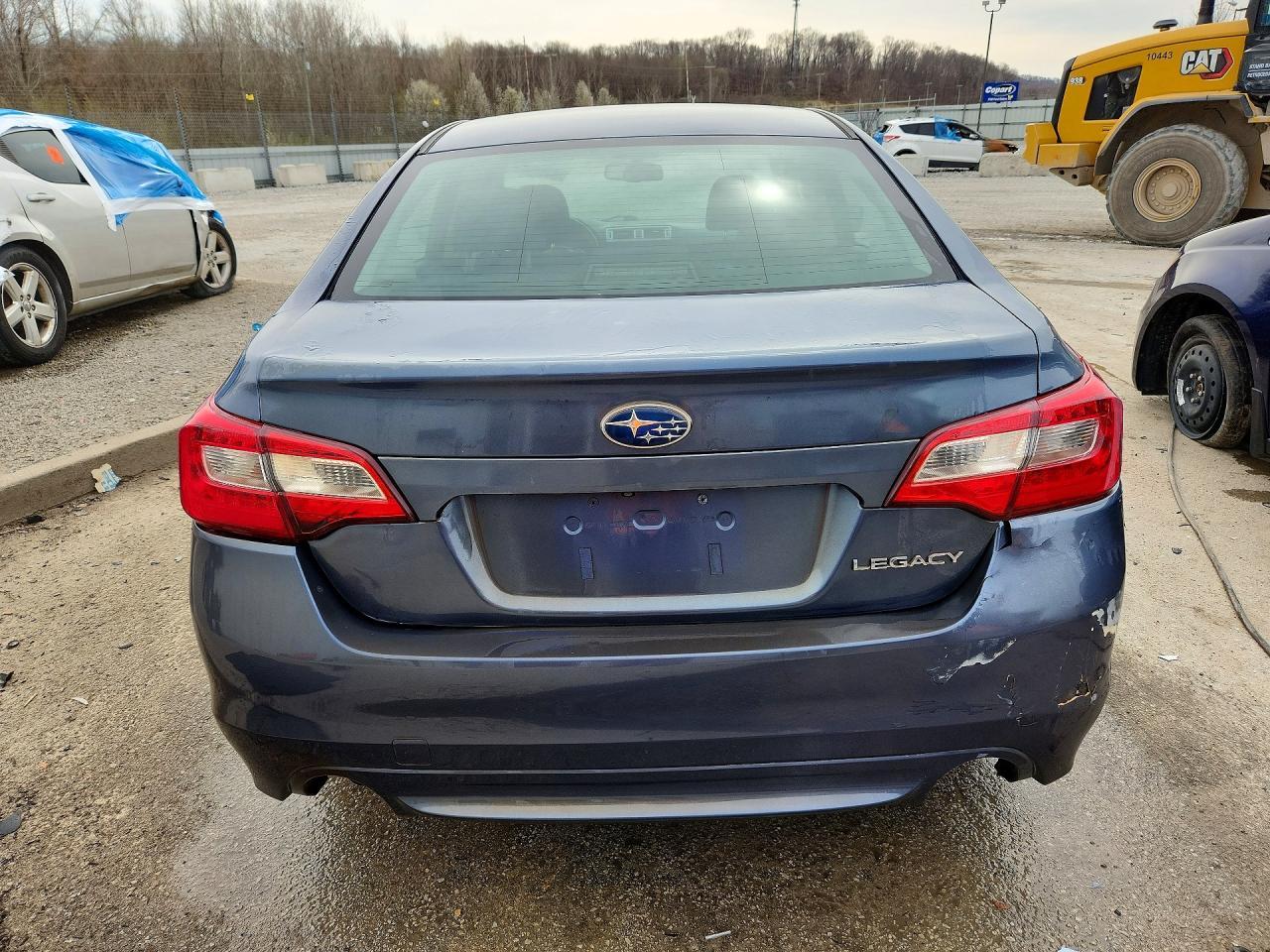 2015 SUBARU Legacy