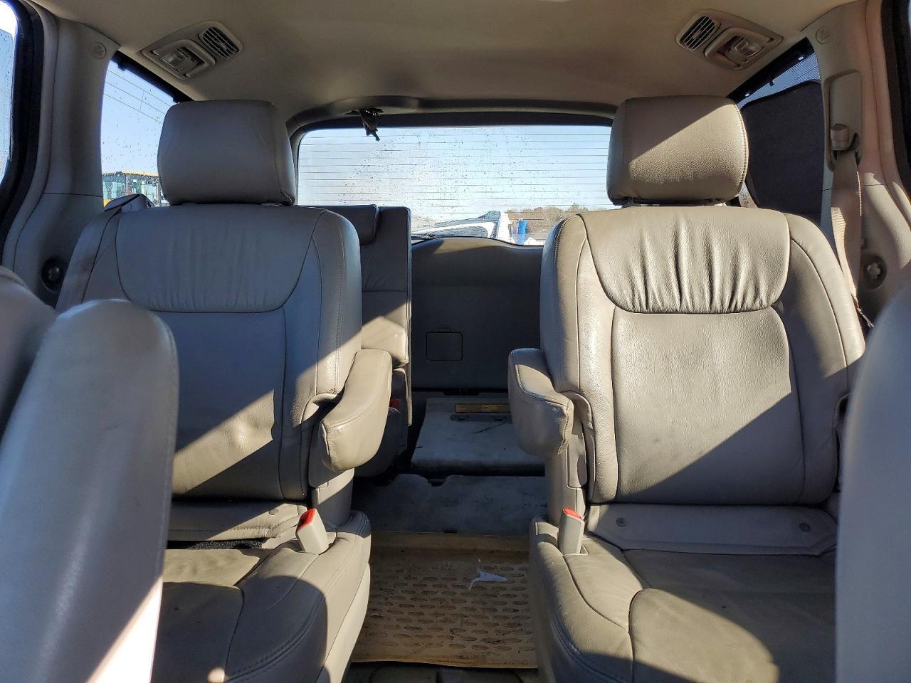 2007 TOYOTA SIENNA