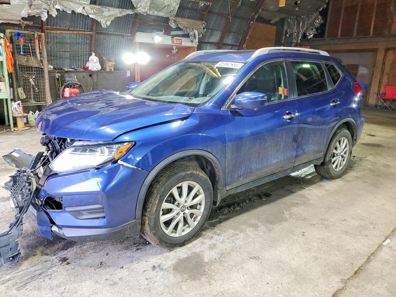 2017 NISSAN ROGUE