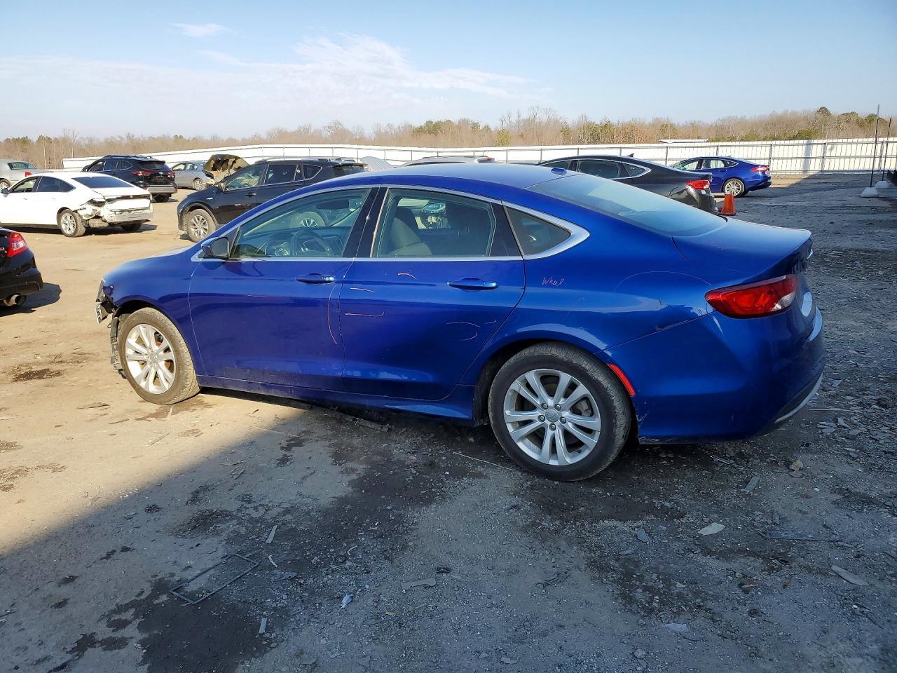 2015 CHRYSLER 200